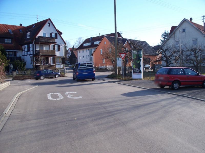 Bahnhof-/Bruckwasenstr.