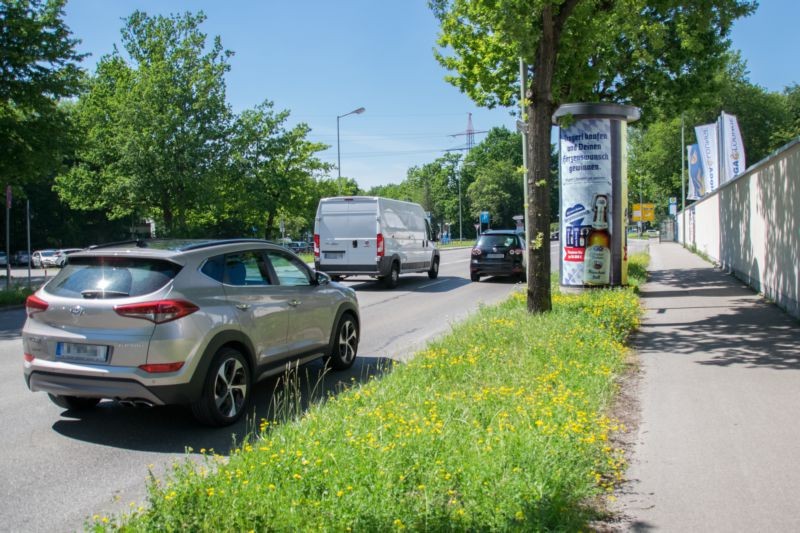 Neusässer Straße/gg. Parkplatz Kinderklinik