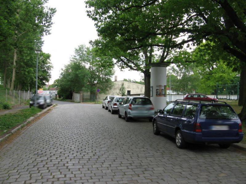 Christopf-Lüders-Str/An der weißen Mauer