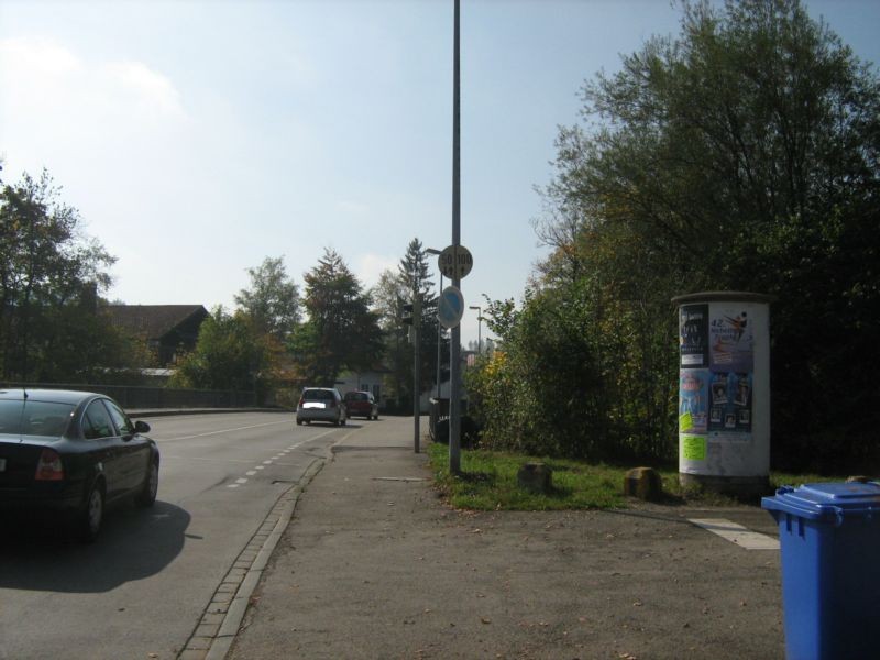 Berghofer Str/gg Einm Fluhensteinweg