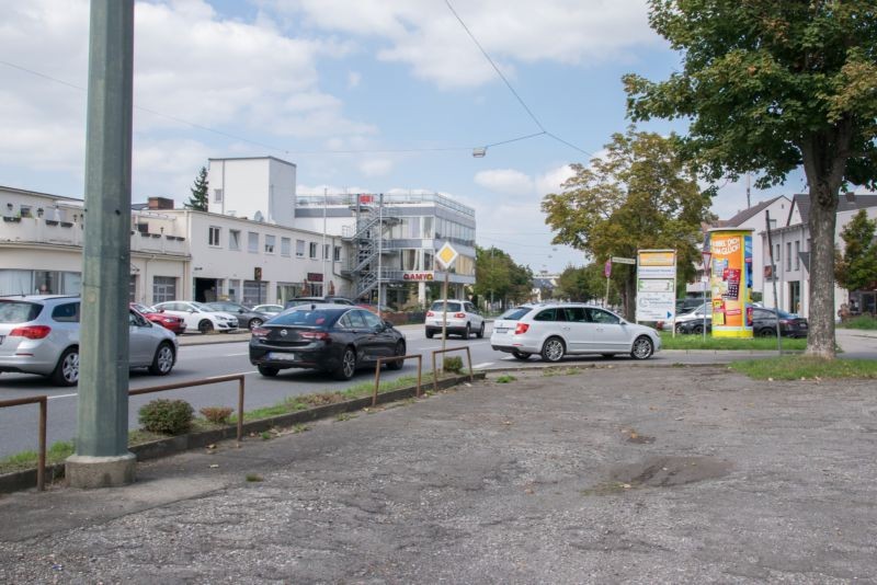 Neuburger Str./Ecke Tauroggener Str.