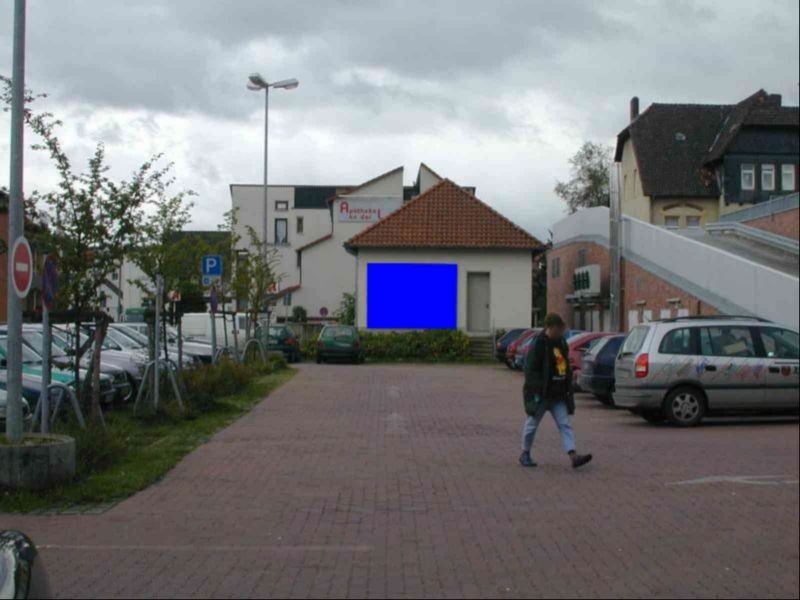 Ziegelmasch 1 / Rewe (PP) li. neb. Rampe