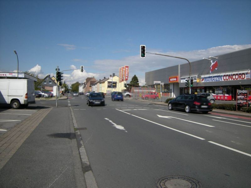 Werner Str. 82 (B 233)
