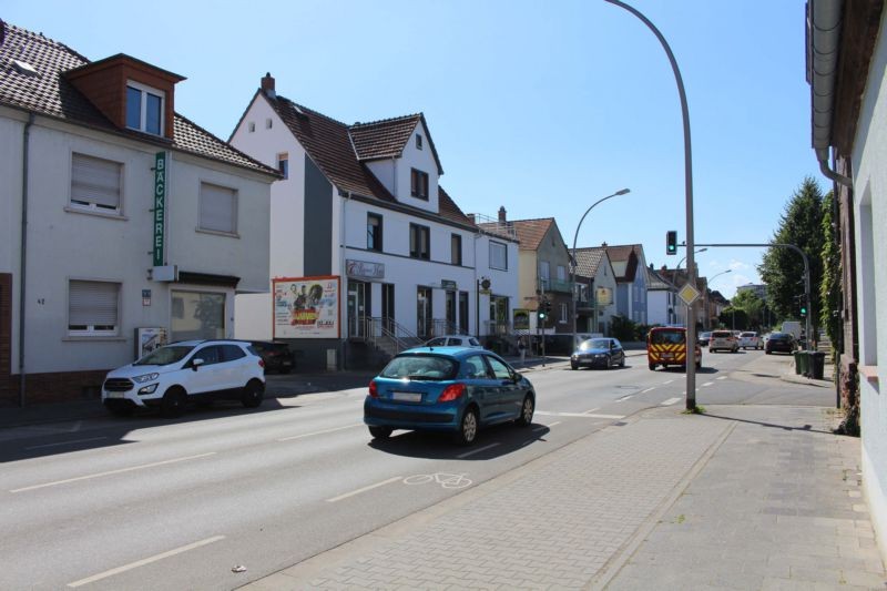 Darmstädter Str. 44  / Schillerstr. quer