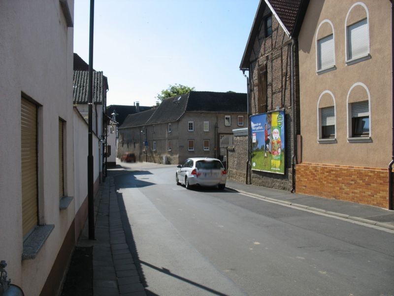 Hauptstr.  / Bahnhofstr.