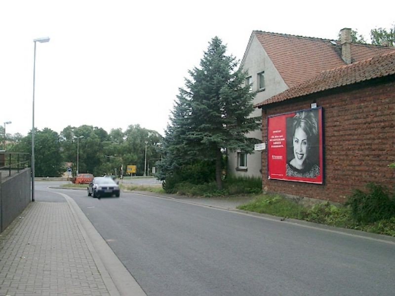 Schorbachstr. Neuhof li.