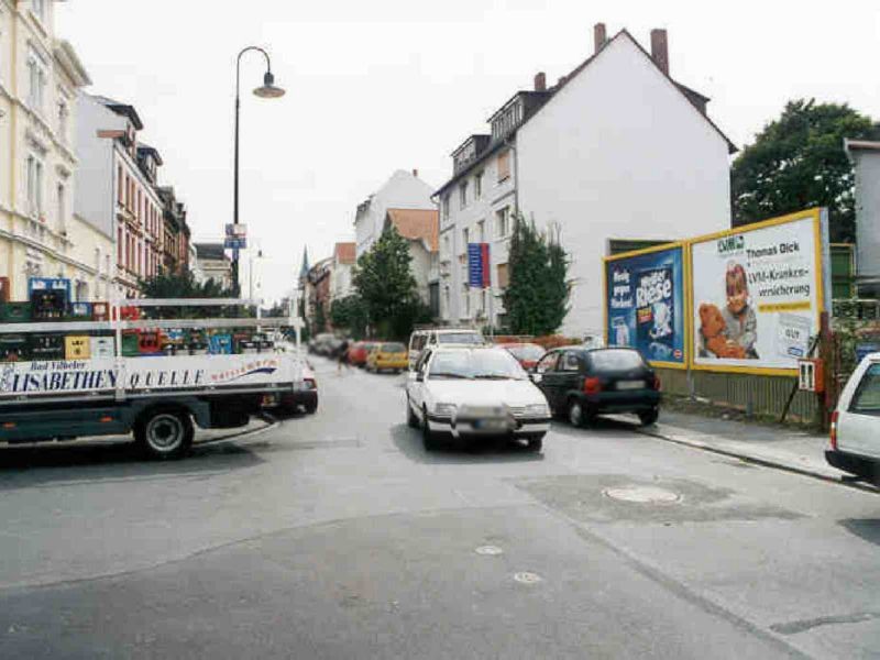 Liebigstr. 48 geg. Einm. Emilstr.