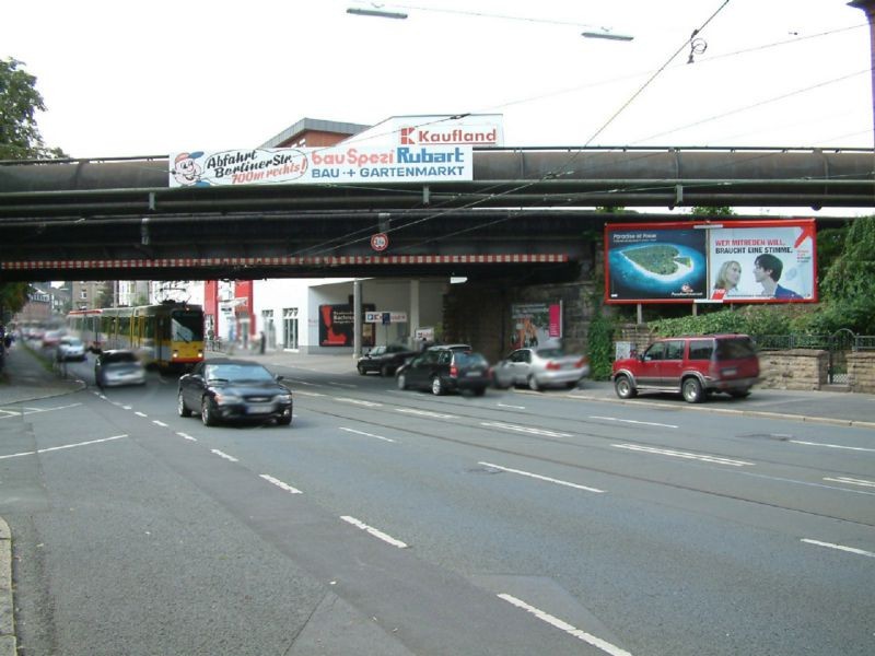 Wambeler Hellweg  / Akazienstr. v. Ufg. re.