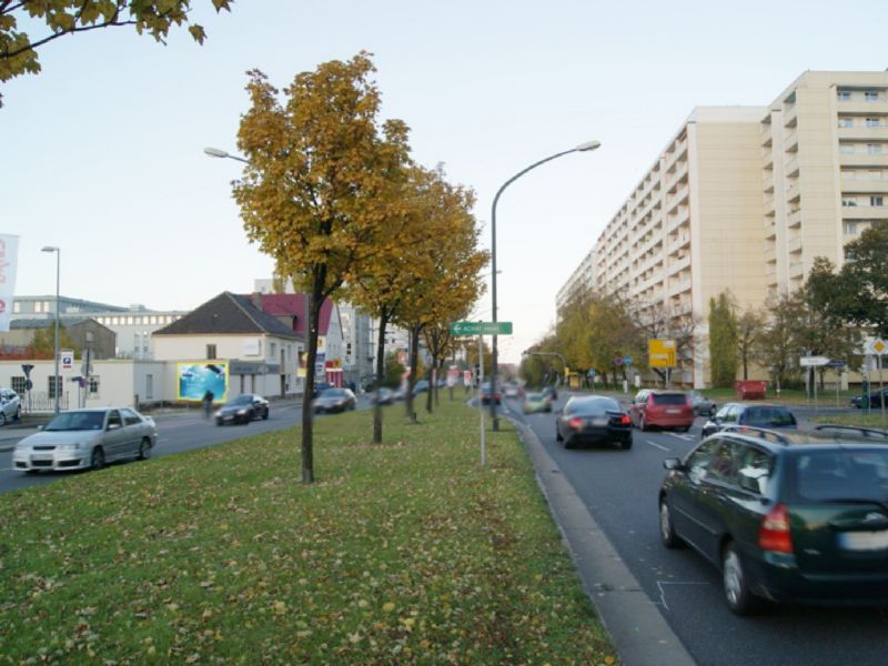 Budapester Str. 38  quer