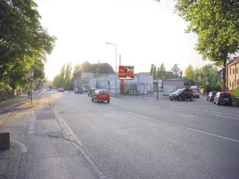 Mündelheimer Str.  / Schlehenweg VS