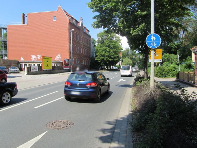 Straße der Opfer des Faschismus 19-20 (B 79) li.