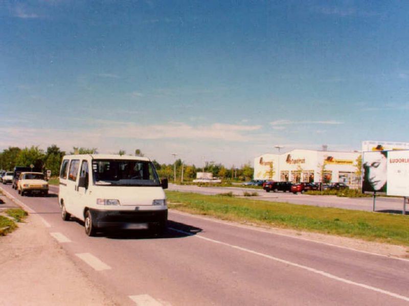 Zscherbener Landstr. /HSt. Abzw Zscherben re.