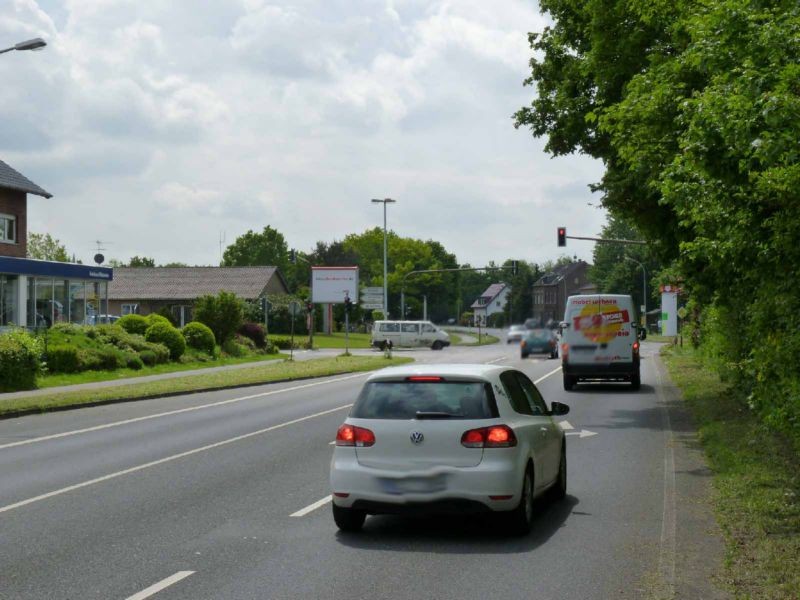 Kerkener Str. (L 362)  / Kleinbahnstr. 71 RS