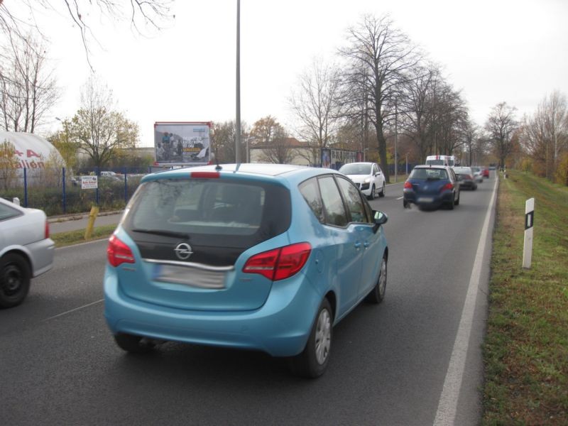 Riesaer Str. 100  / geg. Stadion Einf.