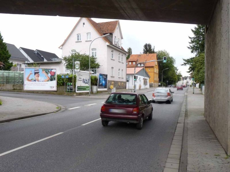 Gleienbergweg  (B 488) / Kölnhäuser Str.