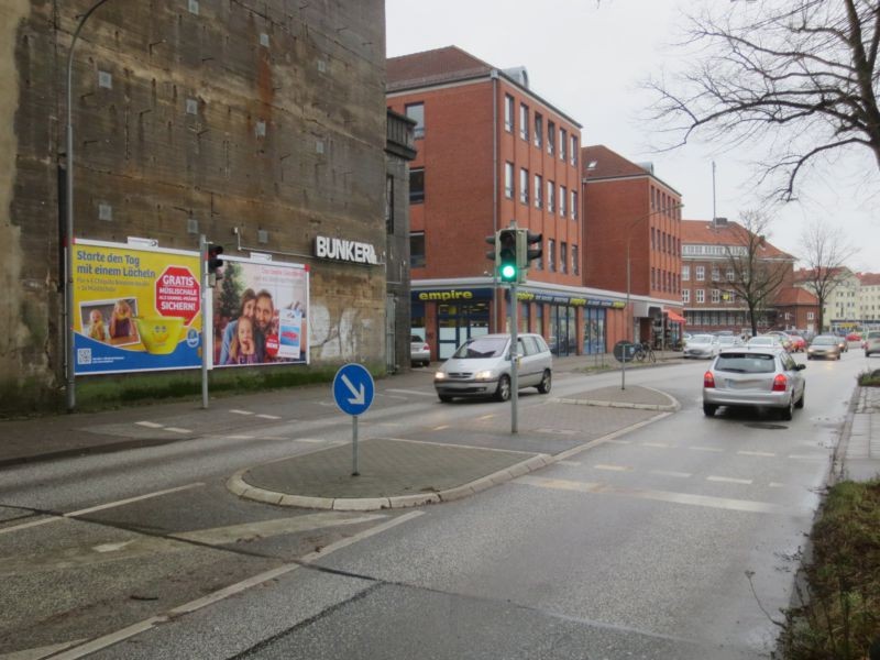 Ziegelstr. 7  / geg. Einf. (PP) Rewe par.