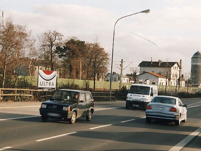 Lämmerspieler Str.  (L 3064) Bushaltestelle Bhf.