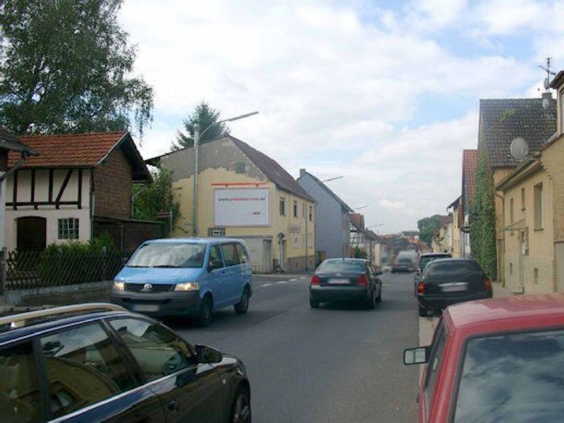 Büdinger Str. 15 (B 521)  quer