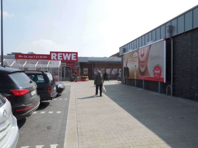 Osnabrücker Str. 277  / Rewe (PP) Si. Eing.