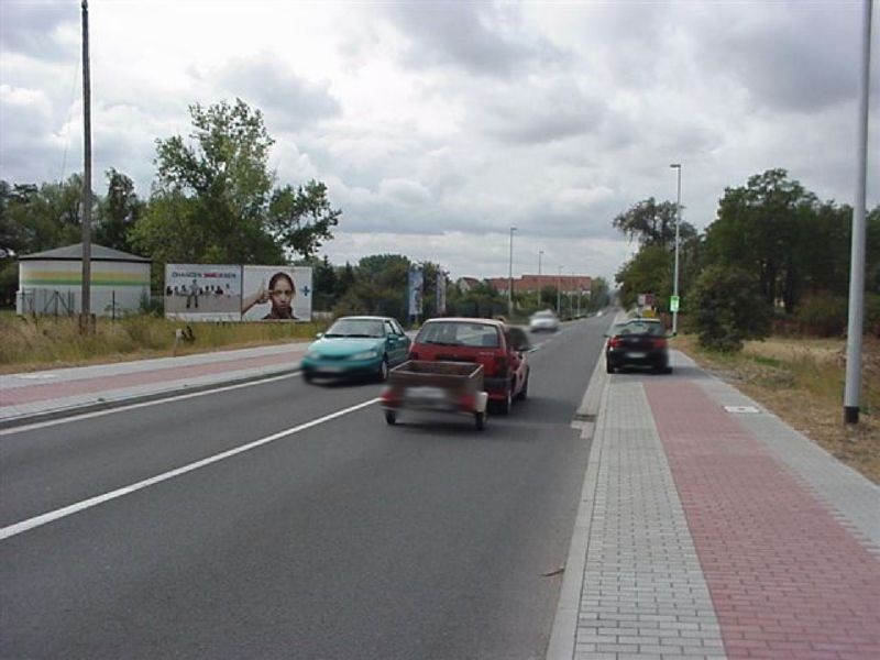 Förderstedter Str. 6 Bahnübergang
