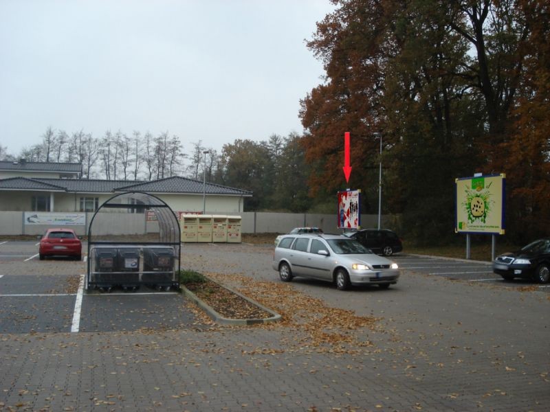 Osnabrücker Str. 15  / Einf. li.