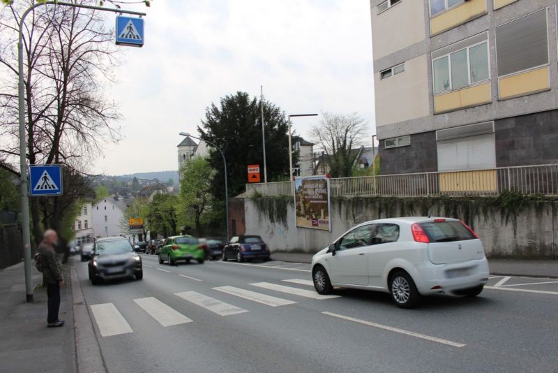 Limburger Str. 27 (B 456)