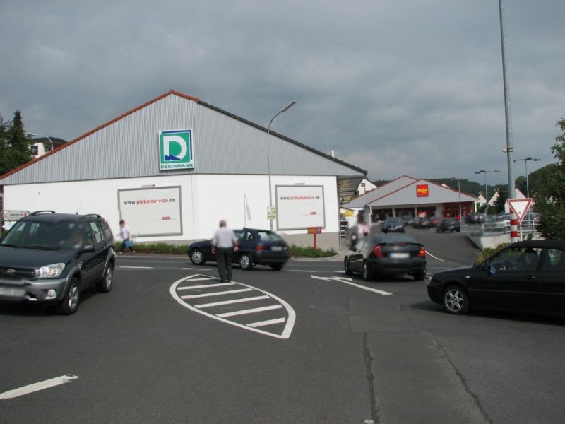 Poststr. 4  Si. Einf. Kaufland li.