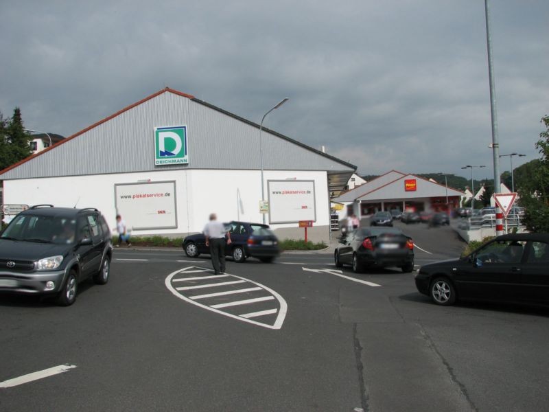 Poststr. 4  Si. Einf. Kaufland re.