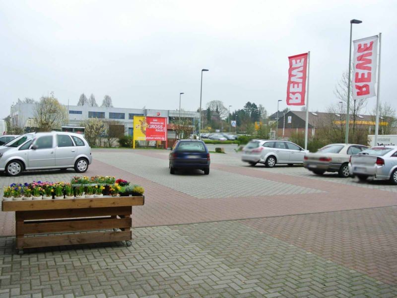 Grundschötteler Str. 85 /Schöllinger Feld 8 (P) Getränkemarkt