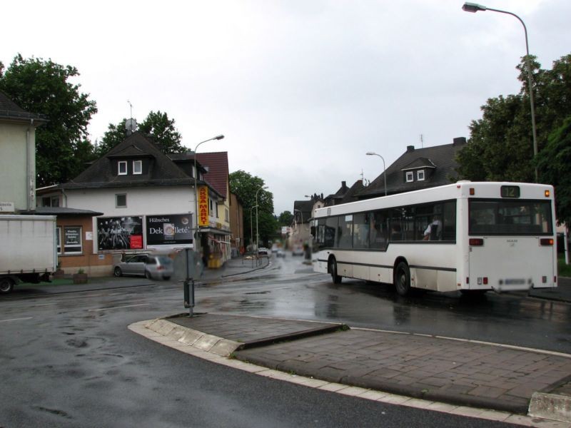 Gabelsbergerstr.  / Niedergirmeser Weg