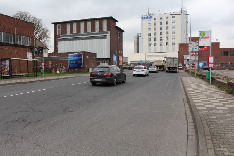 Holzstr. 26  / Weizenmühlenstr. / neb. Bushaltest.