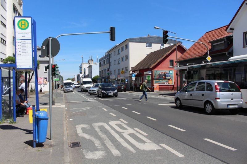 Frankfurter Str. 33  quer