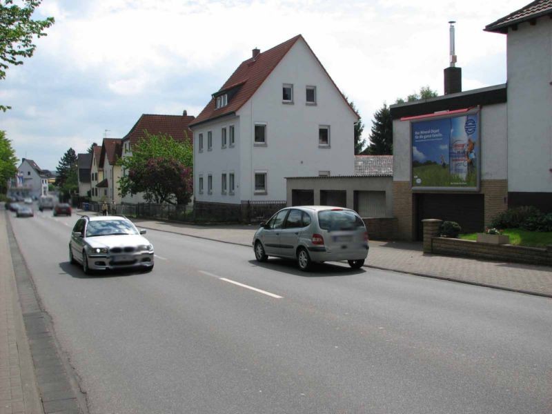 Giessener Str. (B 49) / Kantstr. 53 - parallel