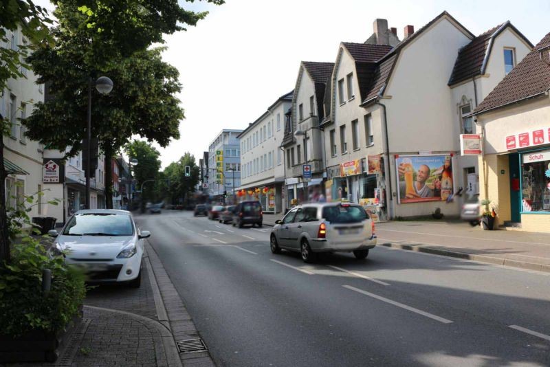 Brassertstr. 81 / Nh. Schillerstr.