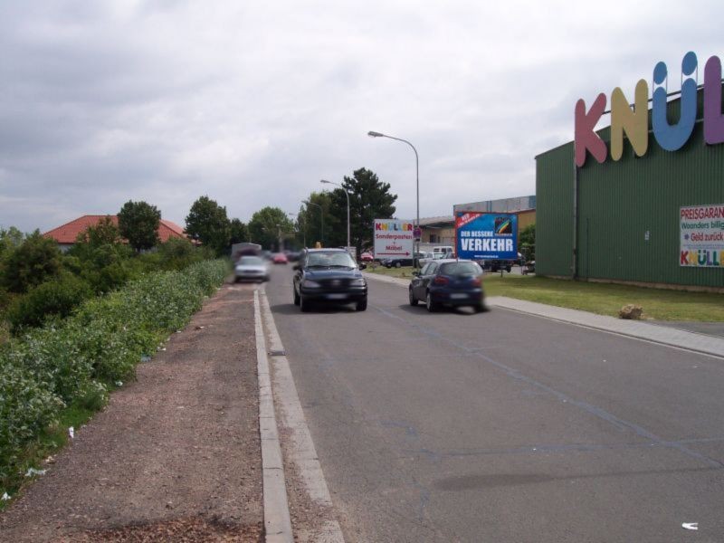 Werner-von-Siemens-Str. 8  / neb. Real li. quer VS