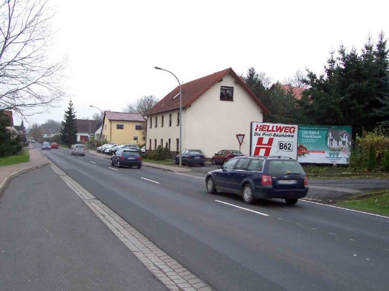 Salzunger Str. 13 (B 62)  geg. Haltest.