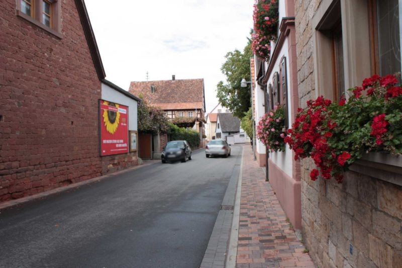 Oberdorfstr. 3