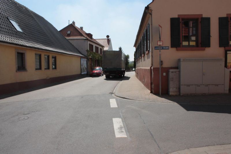 Weisenheimer Str. 4