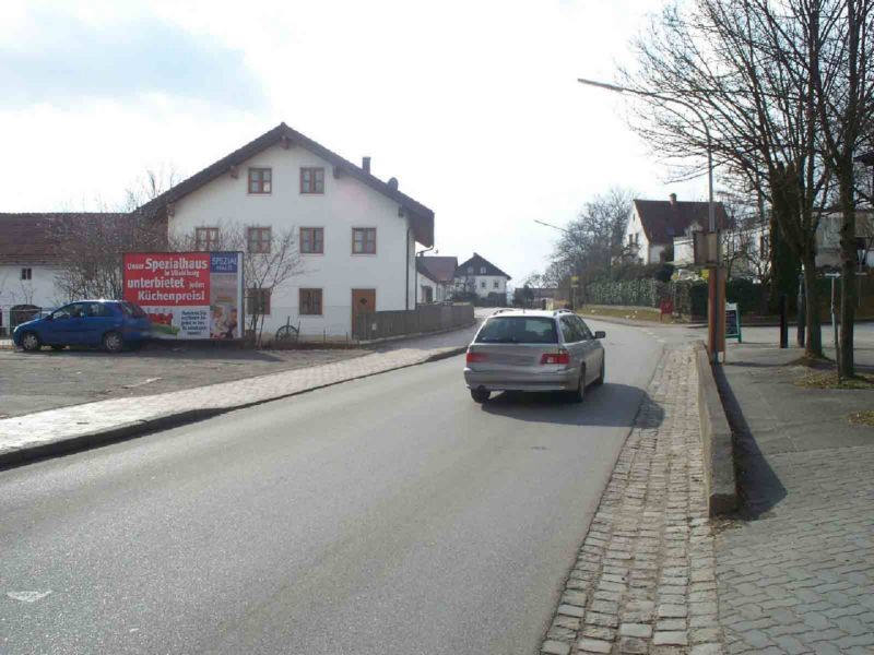 Hauptstr. 45 bei Feuerwehrhaus