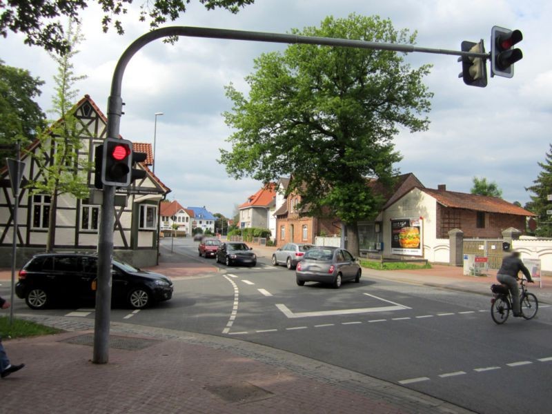 Vor dem Celler Tor  / Friederikenstr. 1