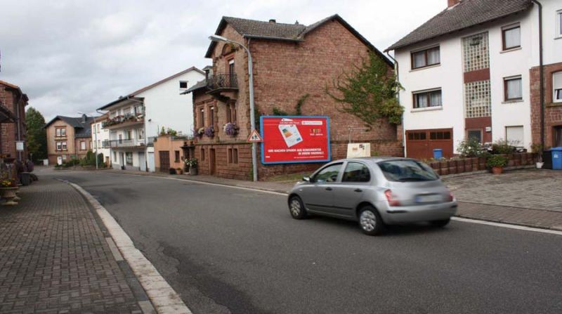 Hauptstr. 63  quer