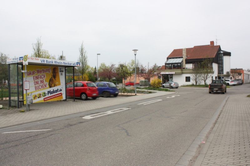 Albert-Schweitzer-Str.  / Weinbietstr.