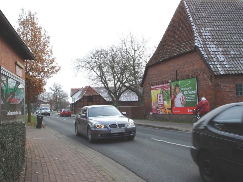 Bahnhofstr. 6 / Düstre Str.