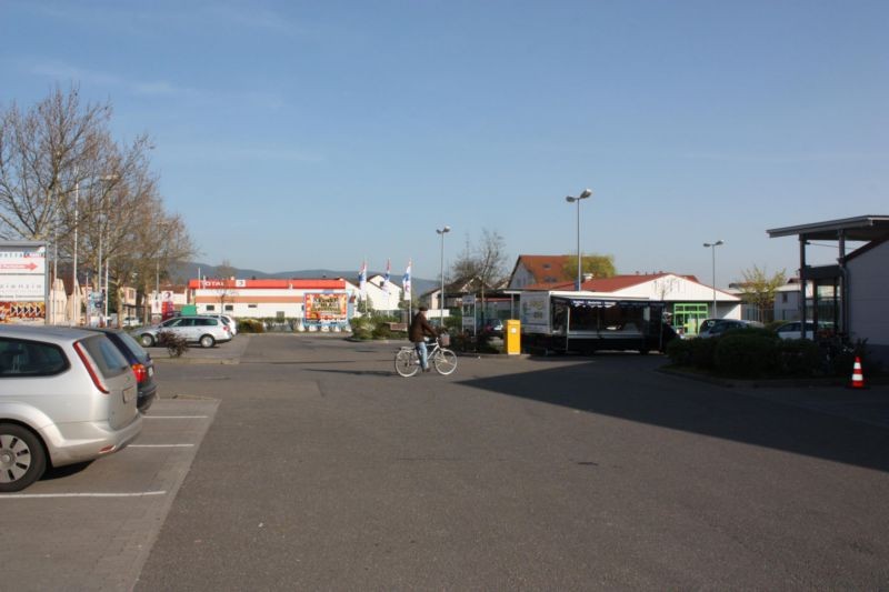 Staatstr. 40  / Nah u. Gut (PP)