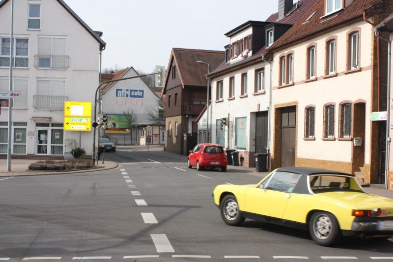 Hauptstr. 61  / b. Imbiss quer