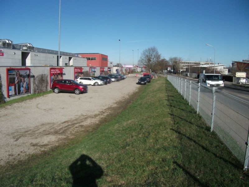 Hermann-Mitsch-Str.  / Nh. Liebigstr.