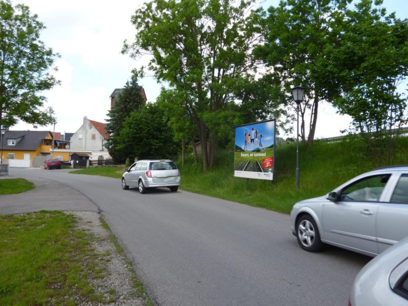 Hormarkstr. 79  / Sportplatz