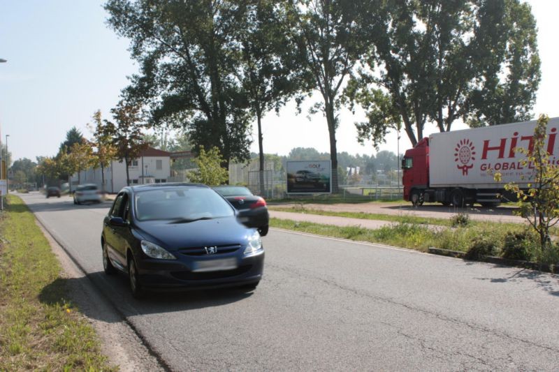 Adam-Stegerwald-Str. 1 (L 530)  / li. quer