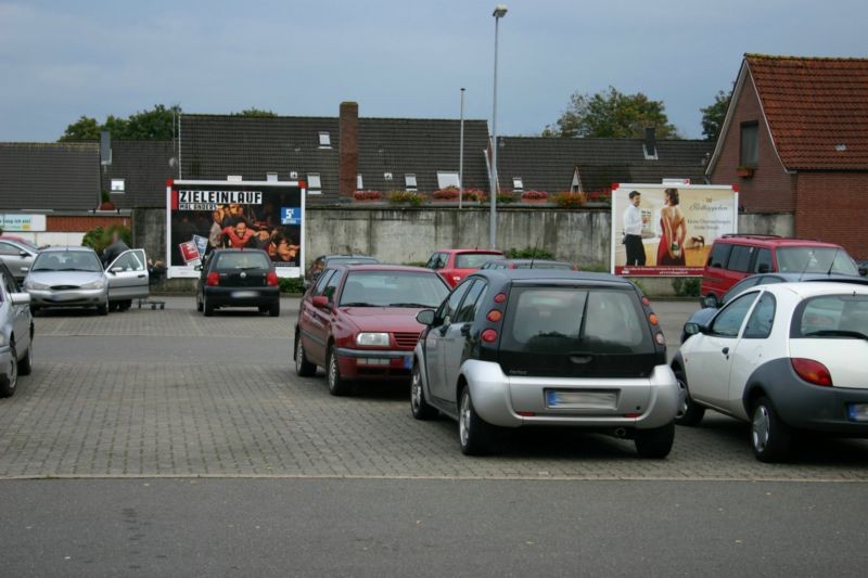 Meldorfer Str. 21  Si. (PP) Marktkauf li.