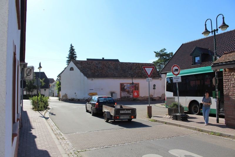 Bahnhofstr. geg. 4  / Dirmsteiner Str.